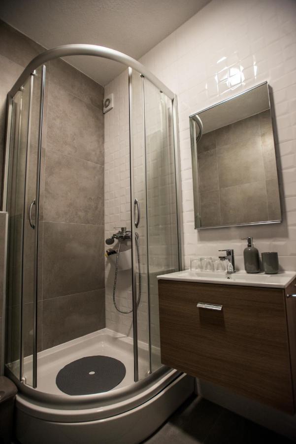 Studio Apartman Dakovo In מראה חיצוני תמונה
